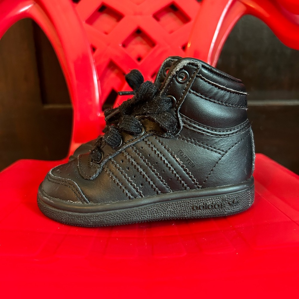 Baby Adidas Top Ten